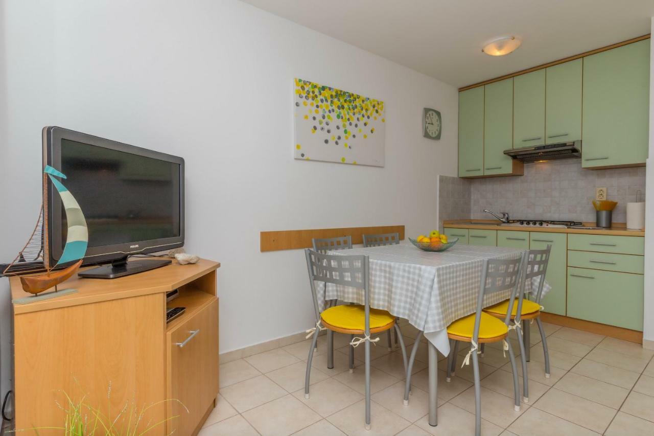 Apartman Emma Appartement Dramalj Buitenkant foto